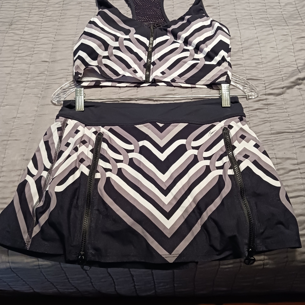 Trina Turk Recreation skort and matching sports bra Medium